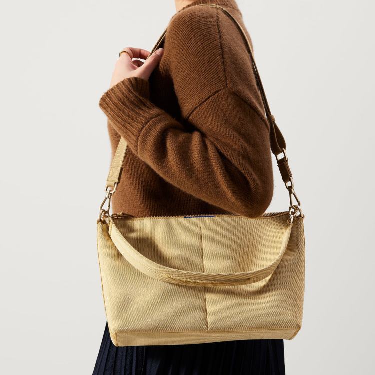 zlatá pšenice Taška 4266F218 Rothy\'s ženy každodenní crossbody